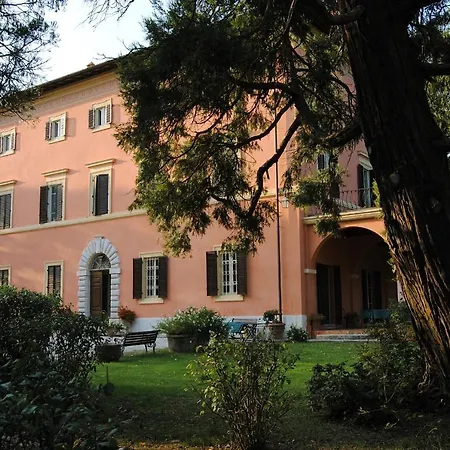Poggiolo Romantic Villa *